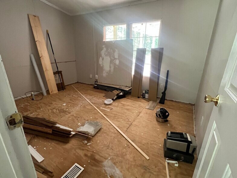 More Photos Of 905 Natures Trl, Forsyth Land For Sale