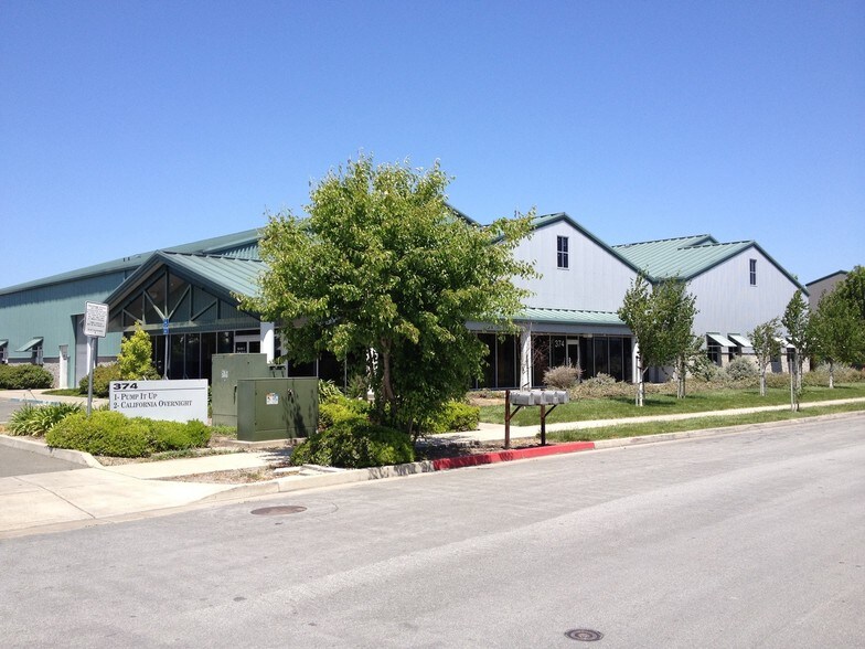 More Photos Of 368 Blodgett St, Cotati Warehouse For Lease