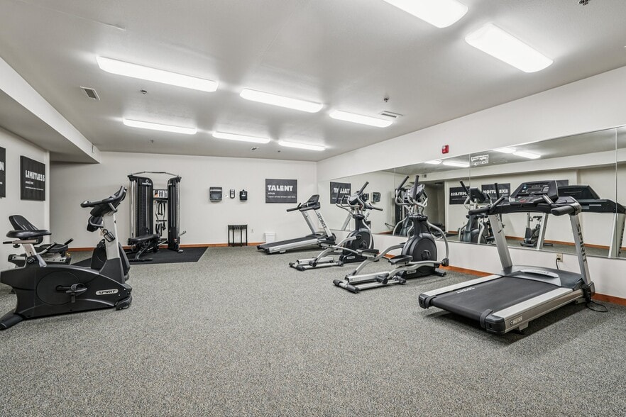 More Photos Of 134 Main St, Racine Apartments For Sale