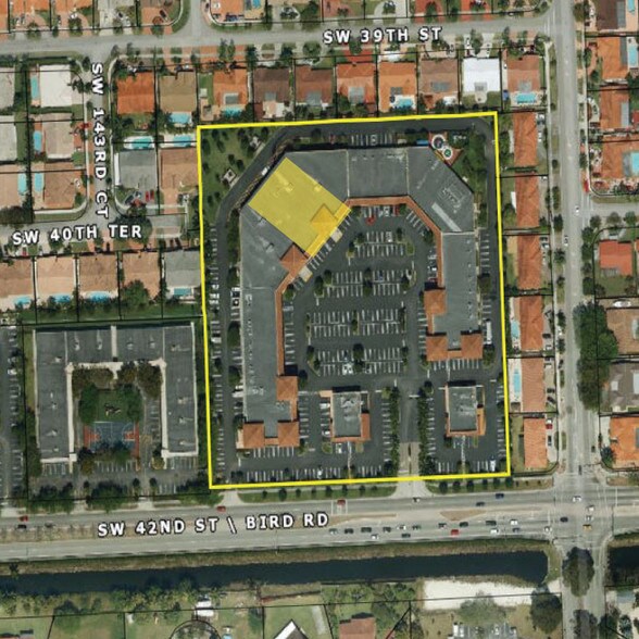 More Photos Of Bird Rd @ SW 142nd Avenue, Miami Unknown For Lease