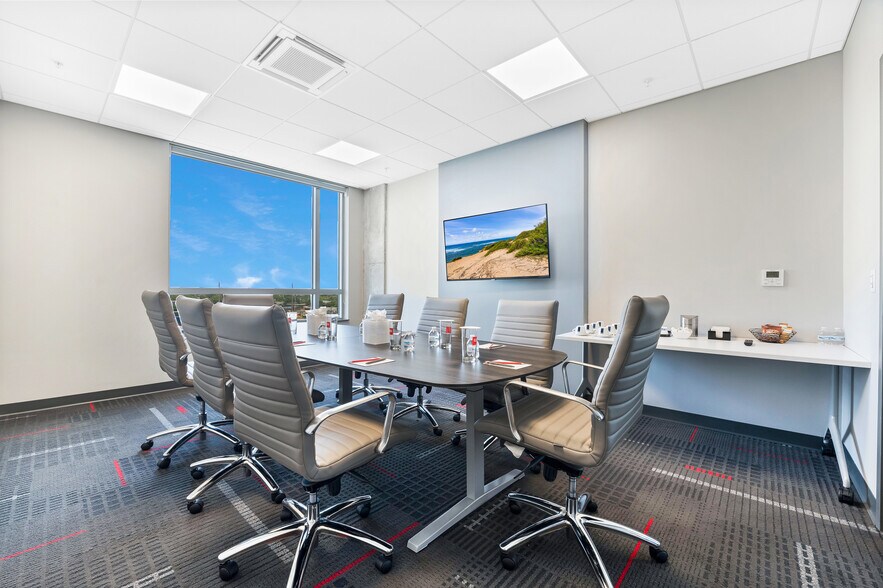 More Photos Of 3401 NW 25th St, Miami Hotel For Sale