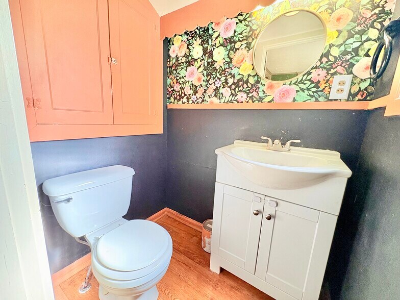 More Photos Of 9 E Canal St, Troy General Retail For Sale