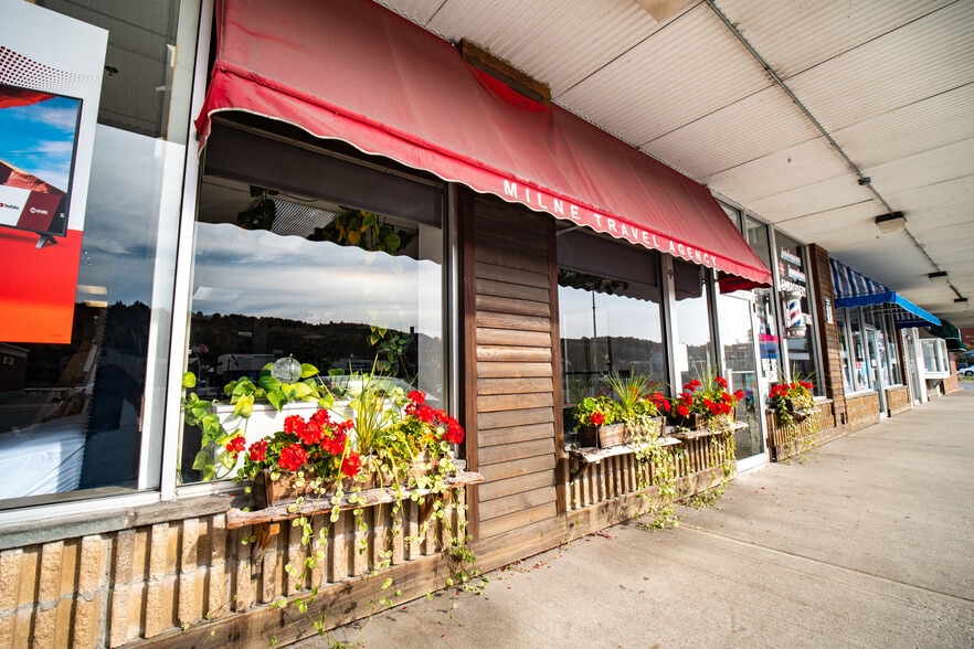 More Photos Of 355 N Main St, Barre City General Retail For Lease