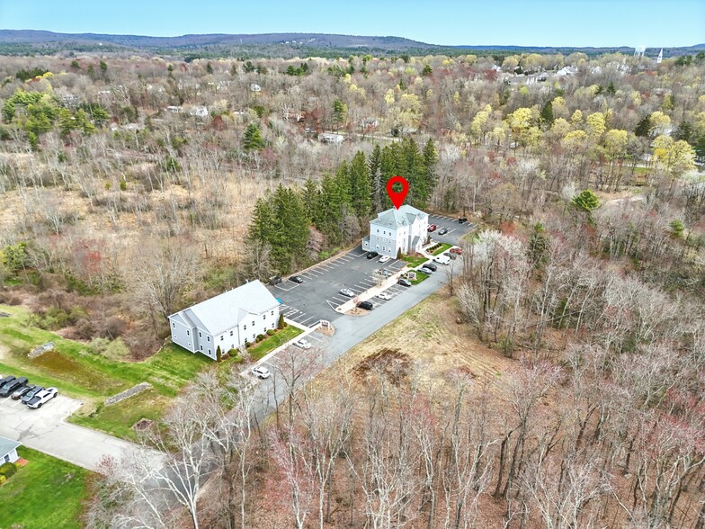 More Photos Of 35 Bridge St, Belchertown Office For Sale