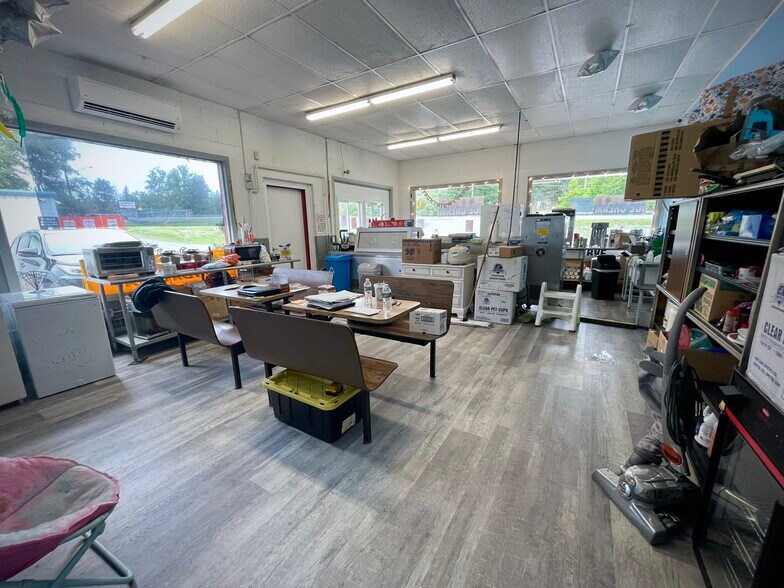 More Photos Of 1253 W Danby Rd, Newfield Convenience Store For Sale