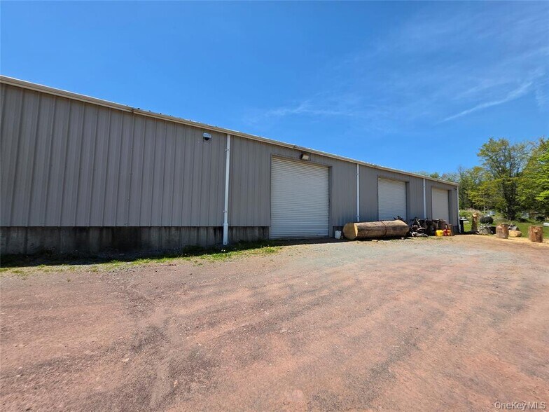 More Photos Of 295 Jeffersonville North Branch Rd, Jeffersonville Industrial For Sale