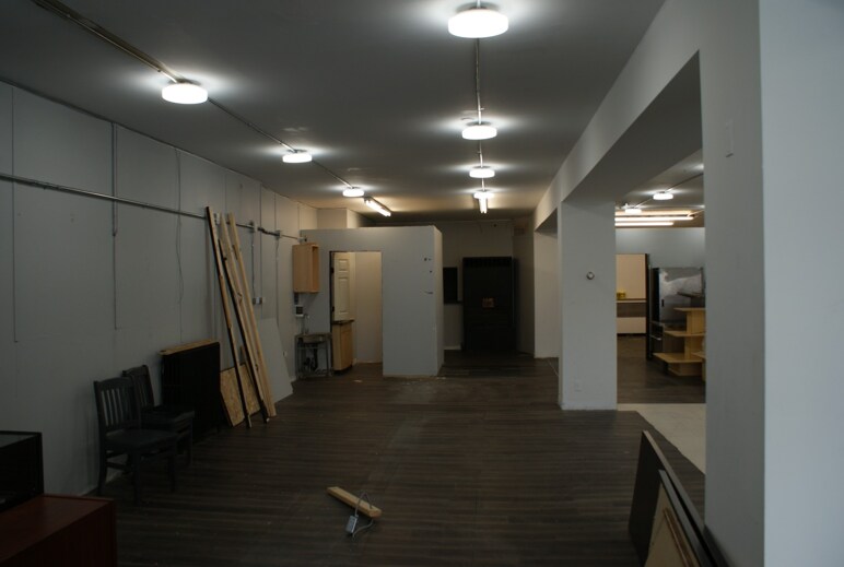 More Photos Of 50 Bond St E, Oshawa Storefront Retail Residential For Lease