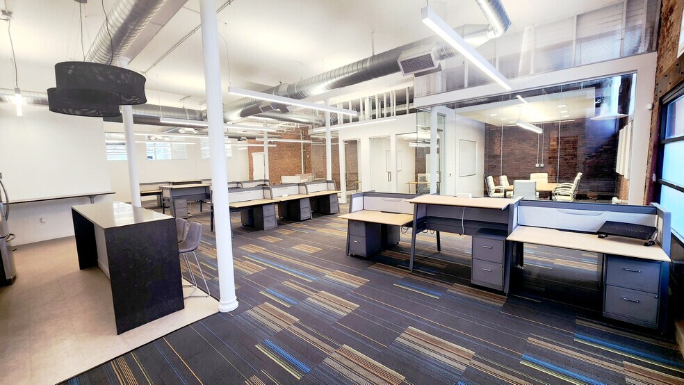 More Photos Of 1517-1521 Blake St, Denver Office For Lease