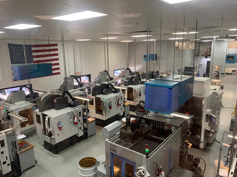 More Photos Of 301-315 Camars Dr, Warminster Light Manufacturing For Sale