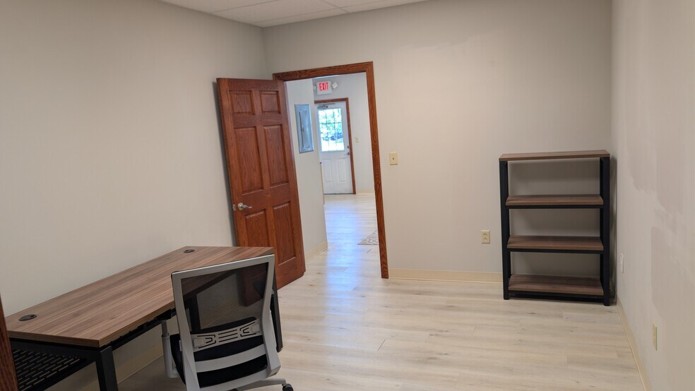 More Photos Of 36591 Center Ridge Rd, North Ridgeville Medical For Lease