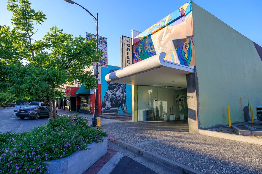 More Photos Of 918 10th St, Modesto Storefront Retail Office For Sale