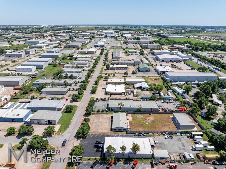 More Photos Of 2601 S Purdue Ave, Oklahoma City Flex For Lease