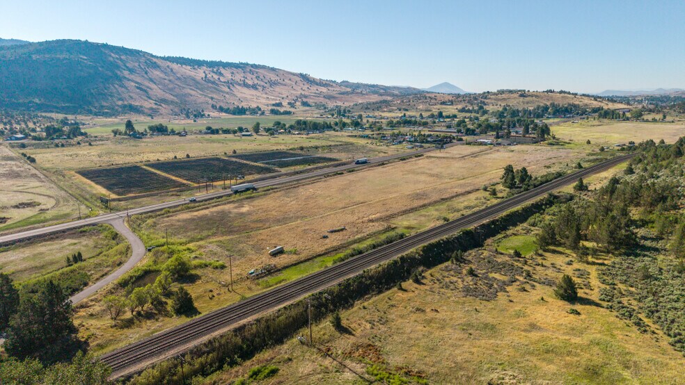 More Photos Of N Hwy 97, Klamath Falls Land For Sale