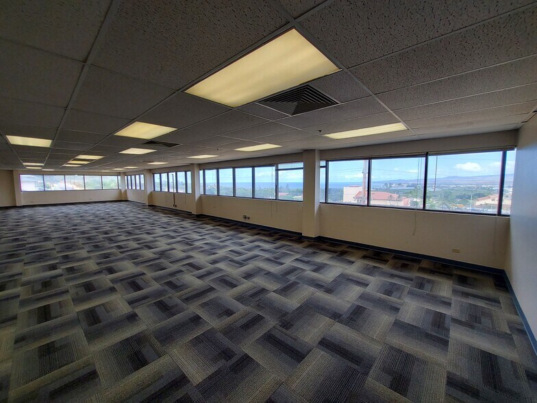 More Photos Of 35 Lunalilo St, Wailuku Office For Lease
