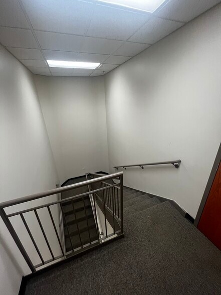 More Photos Of 2150 Manchester Rd, Wheaton Office For Lease