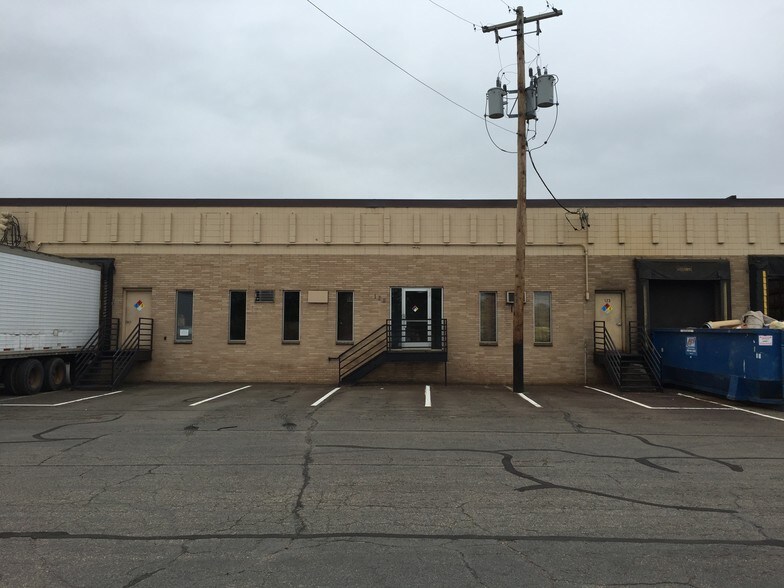 More Photos Of 240 Fillmore Ave E, Saint Paul Light Manufacturing For Lease