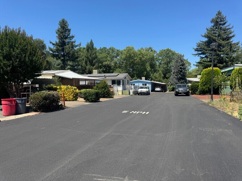 More Photos Of 5495 5th St, Kelseyville Manufactured Housing Mobile Home Park For Sale