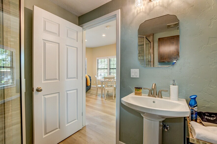 More Photos Of 1490 W Gurley St, Prescott Apartments For Sale