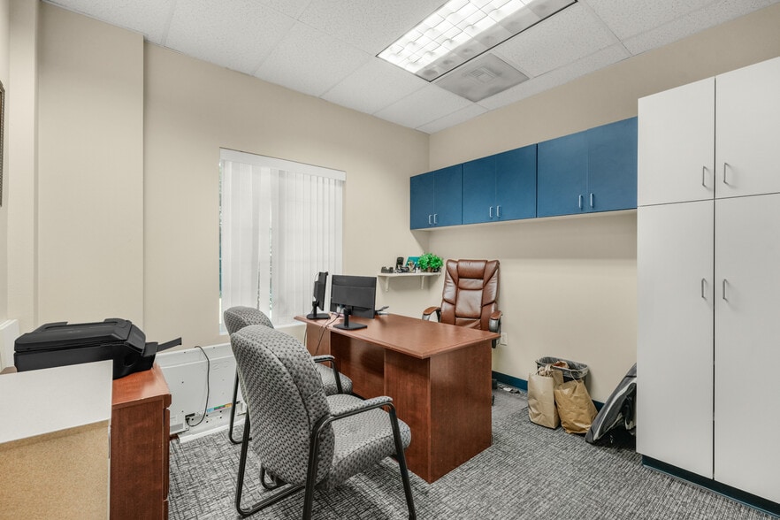 More Photos Of 9407 NE Vancouver Mall Dr, Vancouver Office Residential For Sale