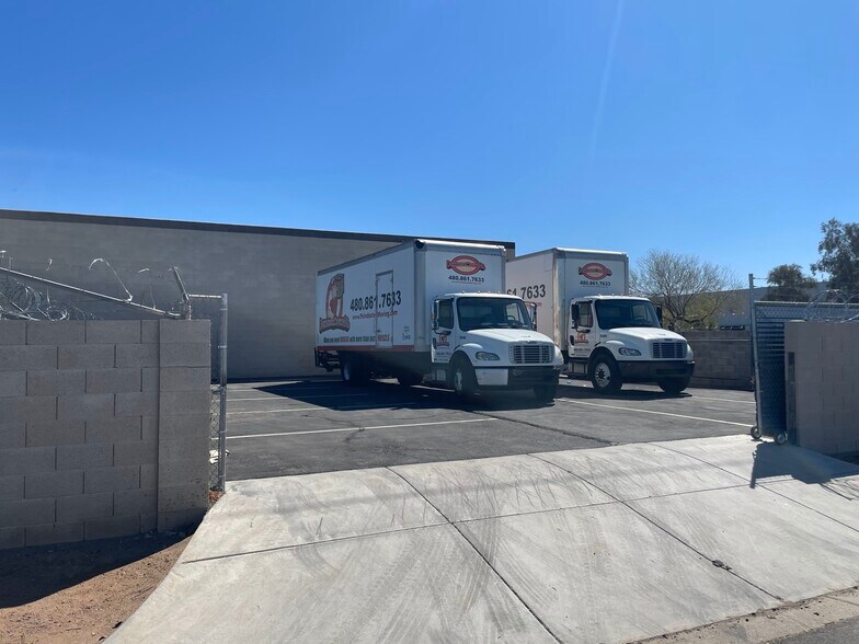 More Photos Of 3039-3045 S 46th St, Phoenix Industrial For Sale