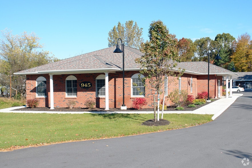 More Photos Of 945 route 146, Clifton Park Medical For Lease
