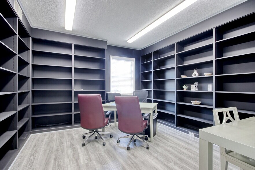 More Photos Of 604 Front St, Georgetown Office For Sale