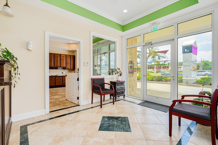 More Photos Of 51 Dunlawton Ave, Port Orange Office For Sale