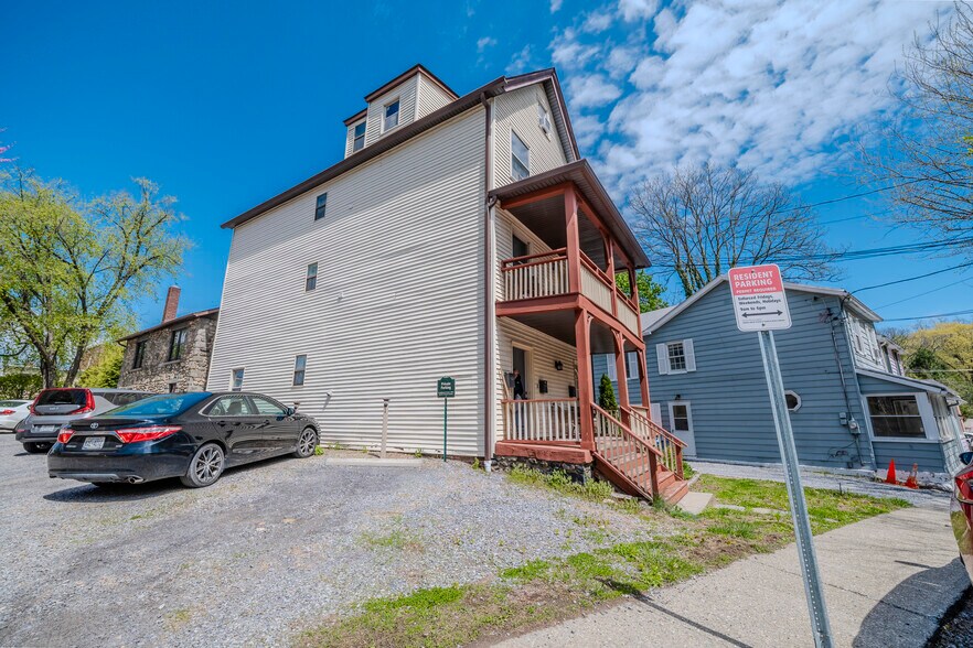More Photos Of 24 Rock St, Cold Spring Multifamily For Sale