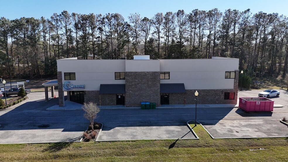 More Photos Of 998 N Halstead Rd, Ocean Springs Office For Sale