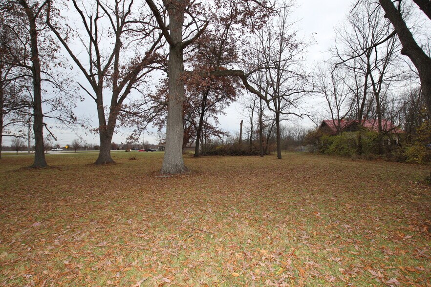 More Photos Of 0 Jackson Street St, Muncie Land For Sale