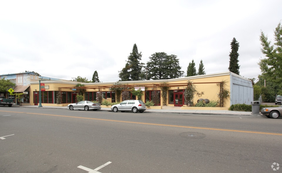 Primary Photo Of 435-439 Healdsburg Ave, Healdsburg Storefront For Lease