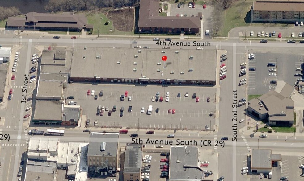 More Photos Of 110-114 S Rum River Dr, Princeton General Retail For Lease