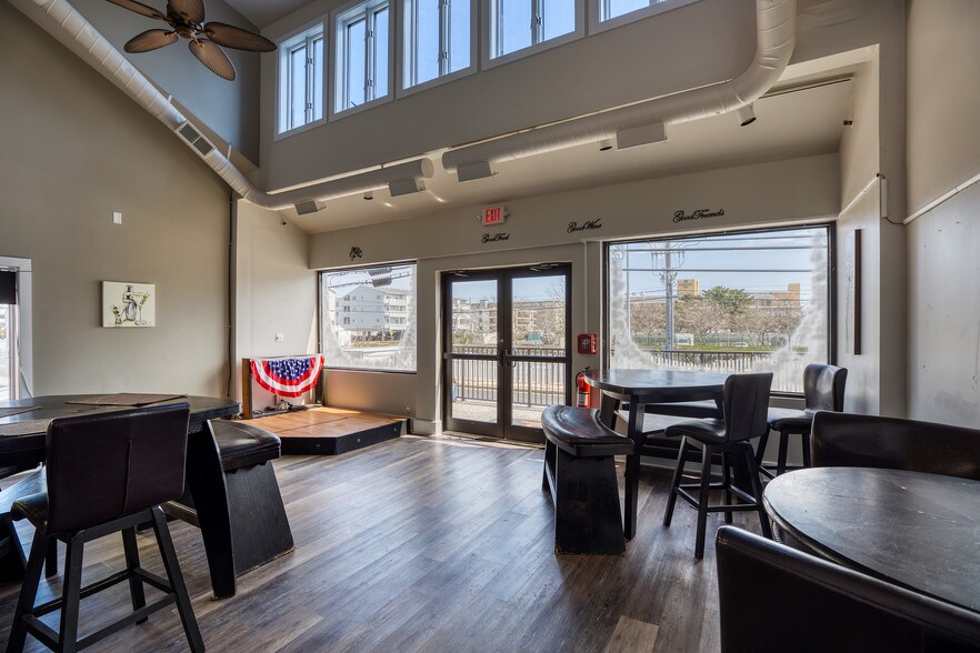 More Photos Of 5401 Coastal Hwy, Ocean City Restaurant For Sale