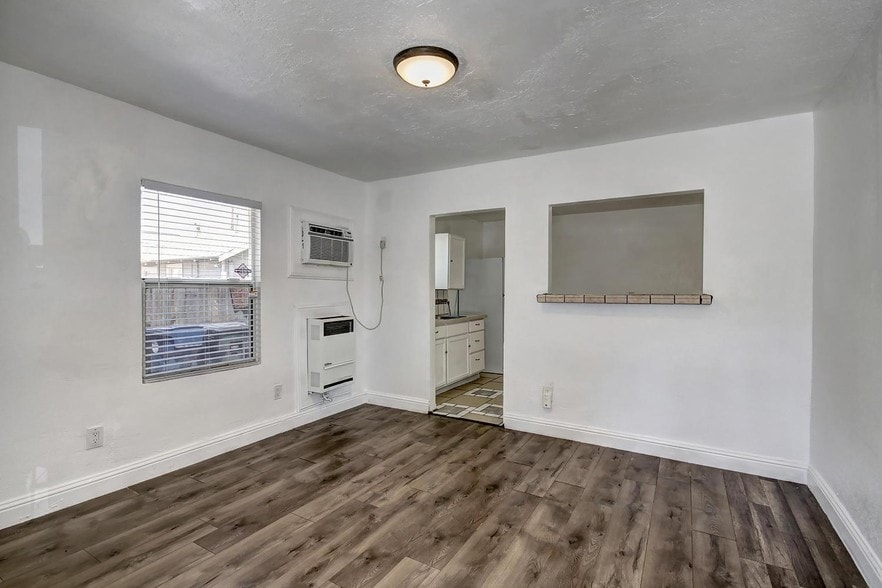 More Photos Of 2390-2398 Oakmont St, Sacramento Apartments For Sale