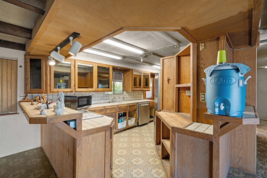 More Photos Of 579 E Vilas Rd, Medford Land For Sale