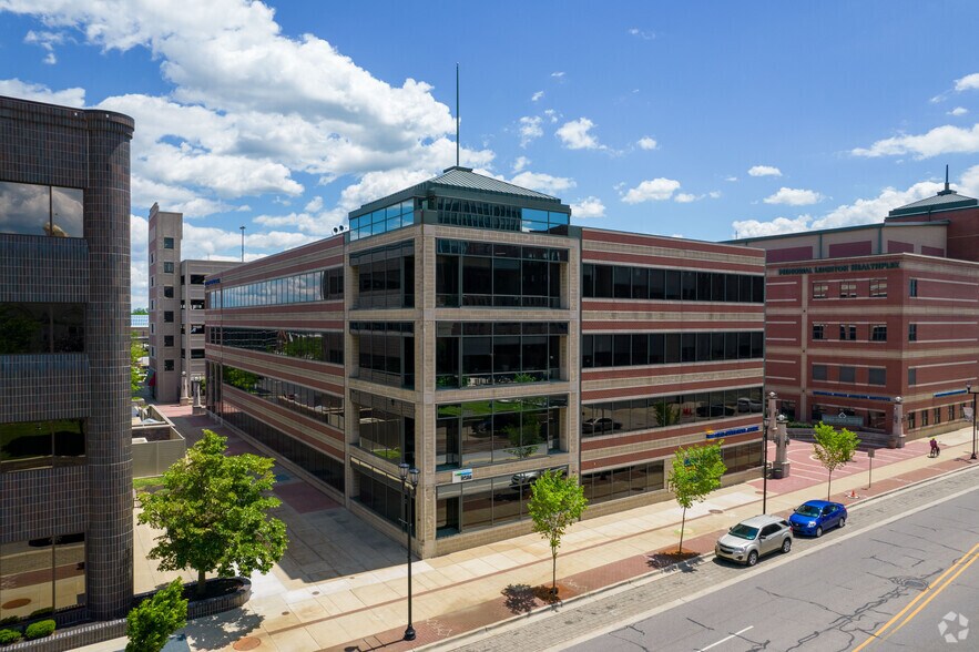 More Photos Of 130 S Main St, South Bend Office For Lease
