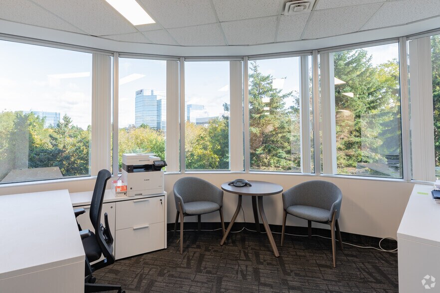 More Photos Of 60 Columbia Way, Markham Office For Lease