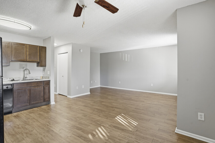 More Photos Of 10635 W 7th Ave, Lakewood Apartments For Sale