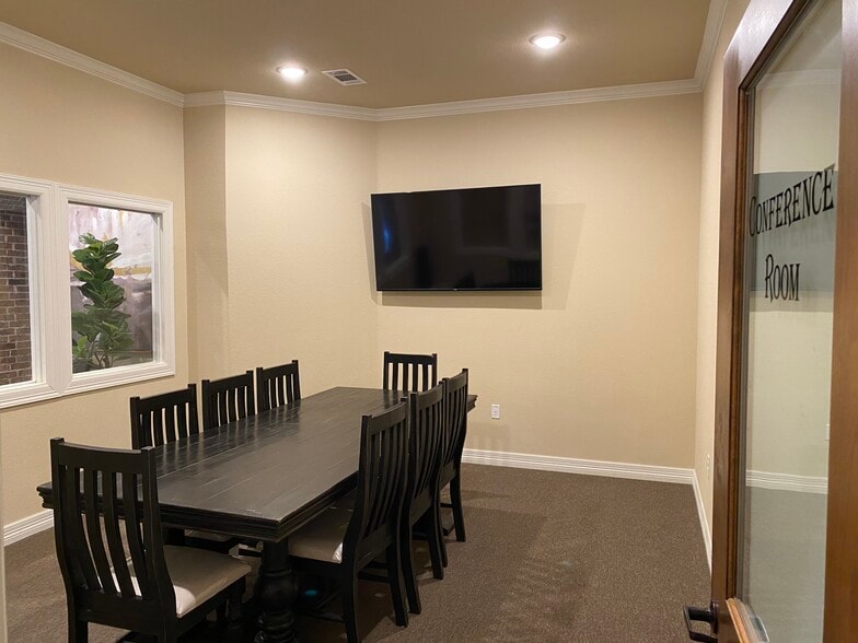 More Photos Of 609 Strada Cir, Mansfield Medical For Lease