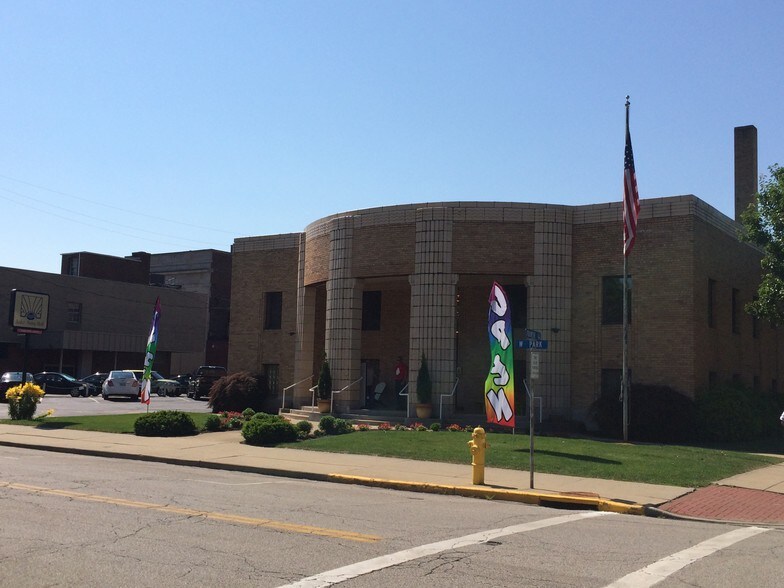 More Photos Of 542 W Park Ave, Barberton Lodge Meeting Hall For Sale