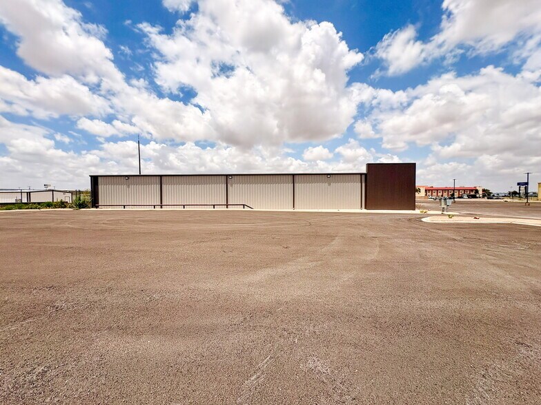 More Photos Of 9930 W Highway 80, Midland Office For Sale