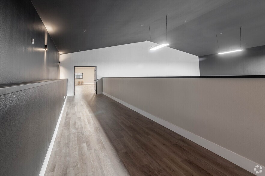 More Photos Of 23328 Olive Wood Plaza Dr, Moreno Valley Office For Lease