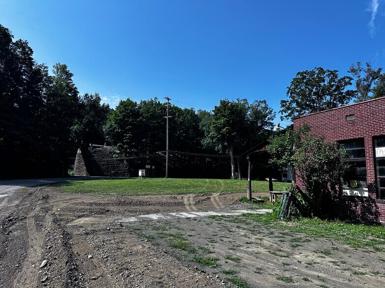 More Photos Of , Port Crane Unknown For Sale