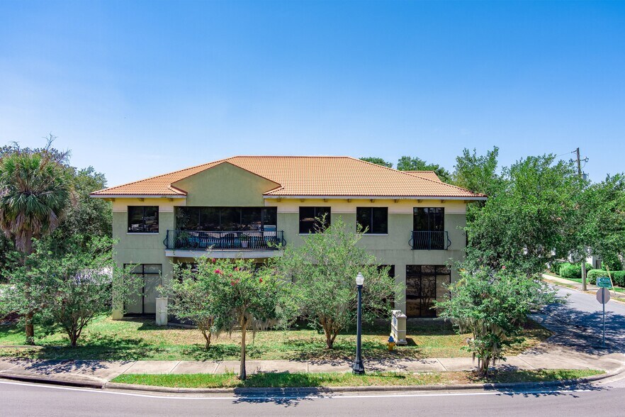 Primary Photo Of 825 E Main St, Lakeland Office For Sale