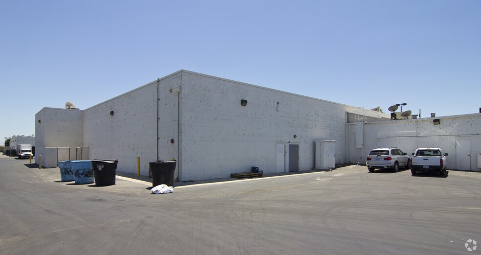 More Photos Of 1008-1092 W Kern, Taft Unknown For Lease