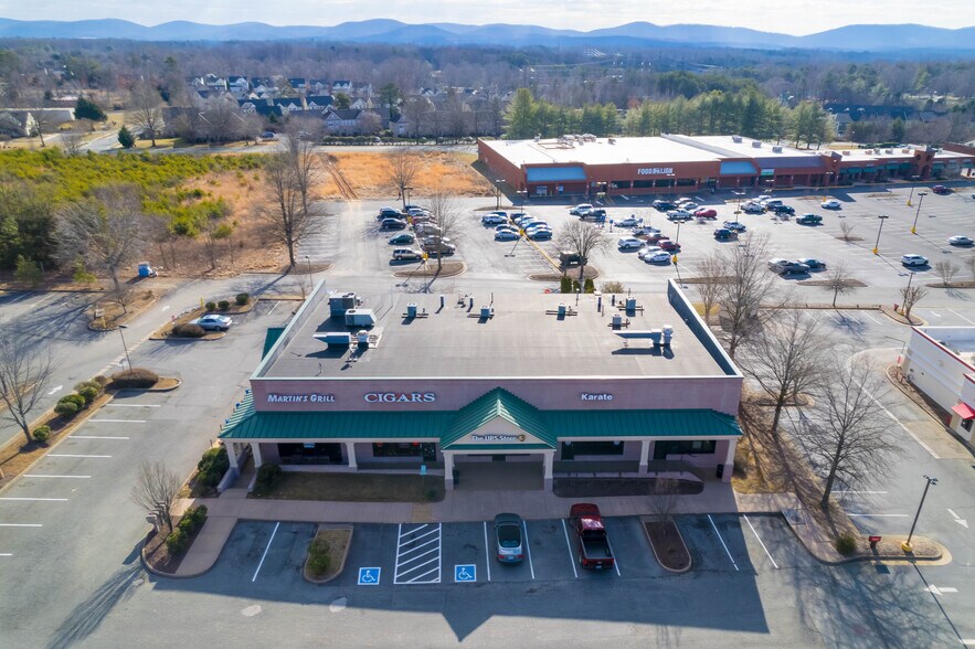 More Photos Of Seminole Trl, Charlottesville General Retail For Lease