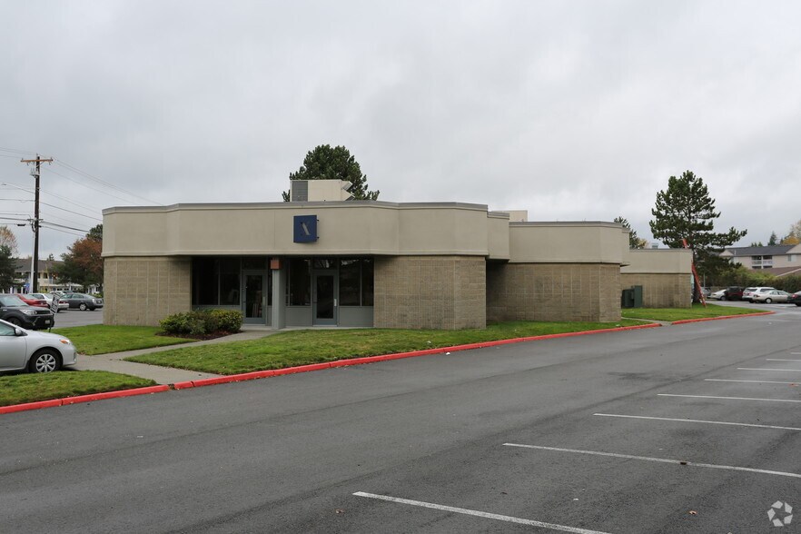 More Photos Of 9930 Evergreen Way, Everett Office Residential For Lease