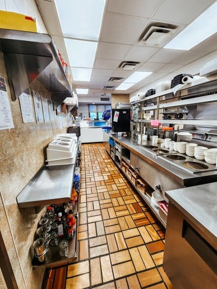 More Photos Of 75 W Carleton Rd, Hillsdale Restaurant For Sale