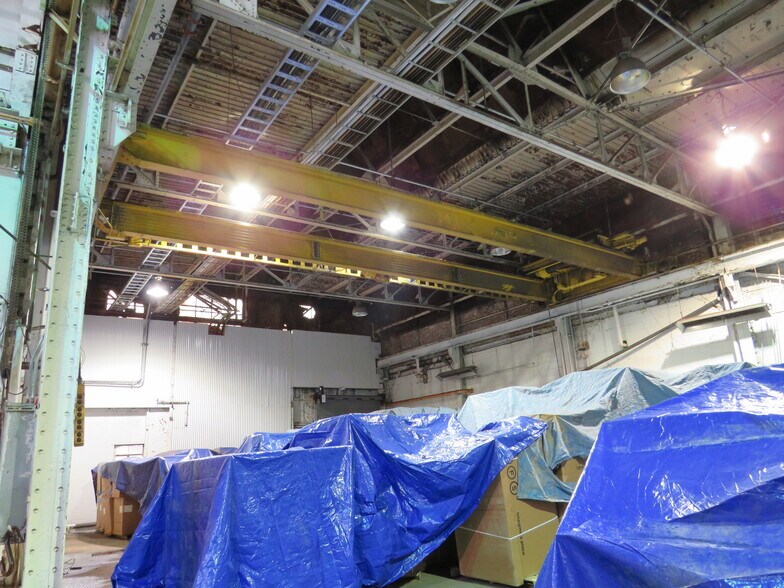More Photos Of 186 Lincoln Ave, Grove City Warehouse For Lease