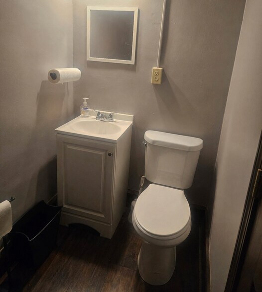 More Photos Of 6 Mill St, Carthage Storefront For Sale